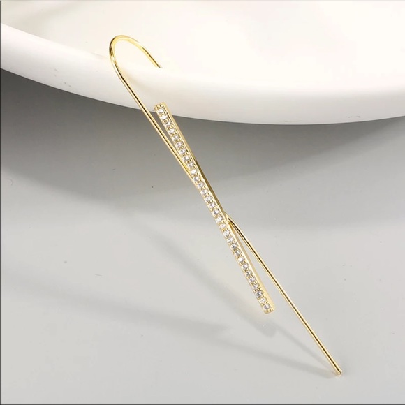 • Annabelle • Long Stud Cuff Earring - Picture 2 of 3